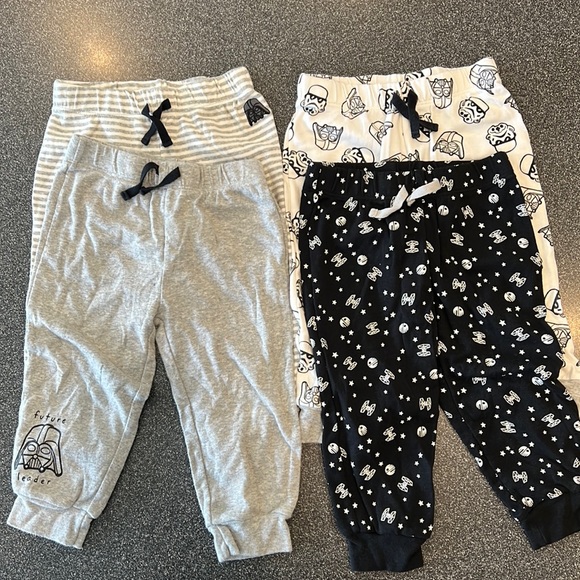 Amazon Essentials Other - Amazon Essentials Star Wars 4 pairs Pants Size 24 Months